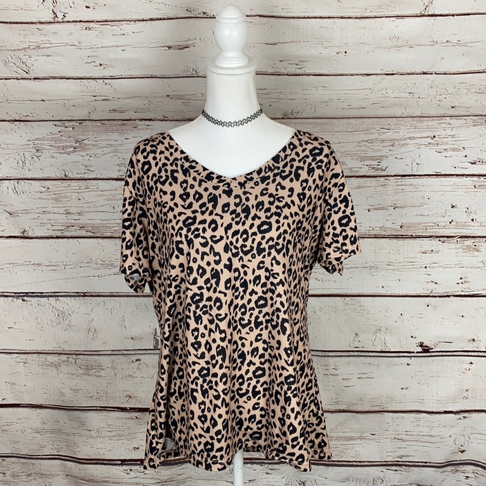 Leopard print XL shirt